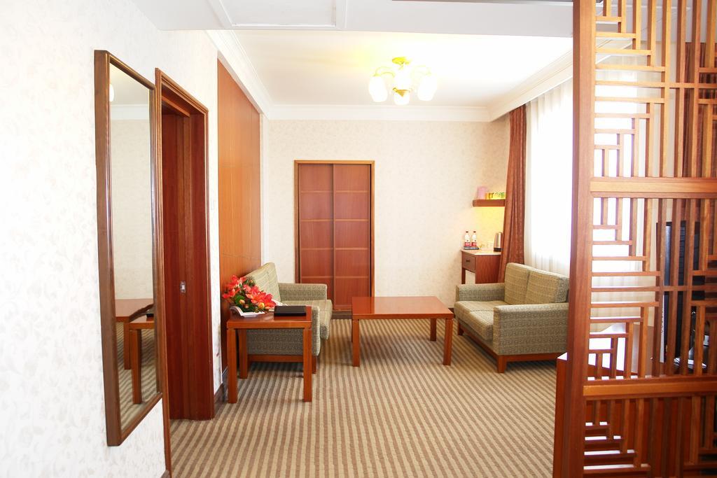 Jingbin Hotel Beijing Exterior foto
